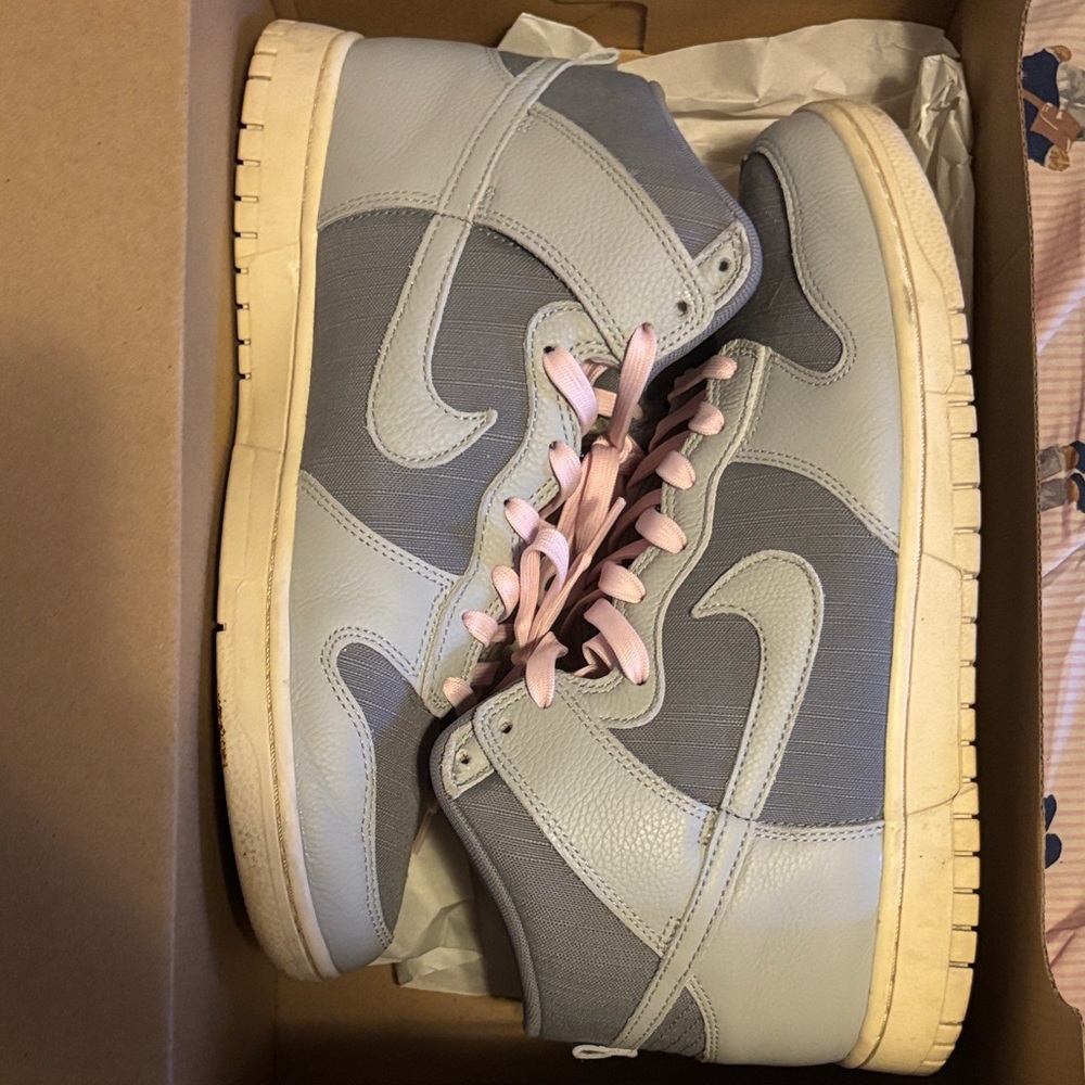 Nike Dunk Hi Retro PRM